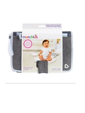 Munchkin Diaper Changing Kit